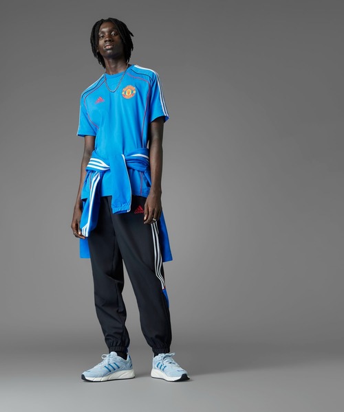 【adidas】マンチェスターユナイテッドORIGINALS Tシャツ adidas Originals セール特価！マンチェスター・ユナイテッド