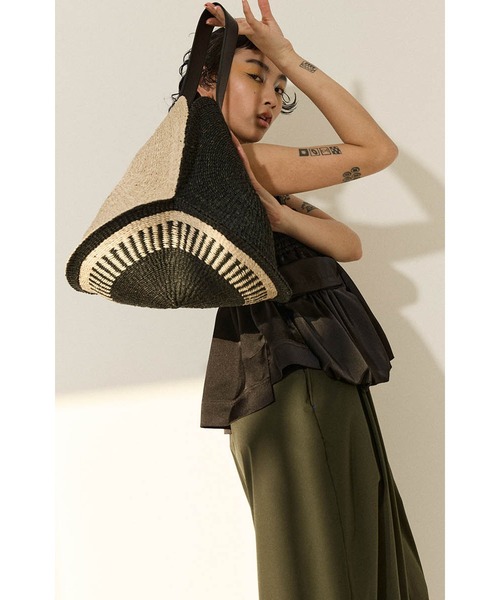 ミクロ 新品タグ付き OMMO CIRCLE CUT OMMO かごバッグ カゴバッグ CIRCLE STRAW BAG : ZOZOTOWN Yahoo