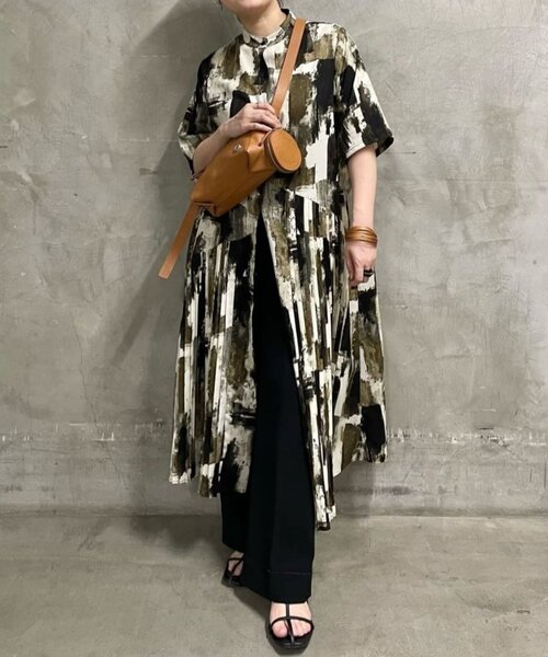 ear PAPILLONNER　プリーツキャミソール【SUM1 STYLE】 ear PAPILLONNER（イアパピヨネ）の「【SUM1 STYLE（スミ