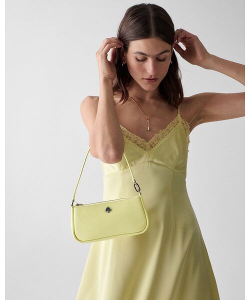 kate spade NEW YORK（ケイト・スペード ニューヨーク） ポーチ ケイラ