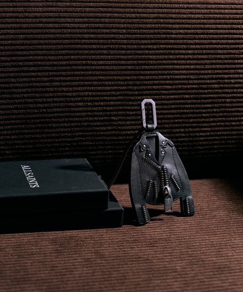 ALLSAINTS（オールセインツ） キーホルダー BALFERN LEATHER KEYRING