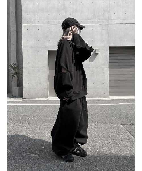 YACA（ヤーカ） トレーナー スウェット Slit Sleeve Sweat/スリット