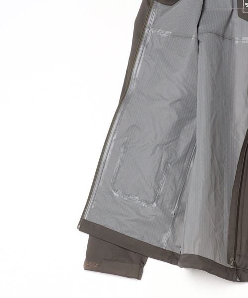 THE NORTH FACE（ザ ノースフェイス） ブルゾン M オフホワイト