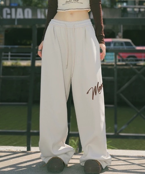 Alvia スウェットパンツ ジャージ ワイドスウェットパンツ 刺繍ロゴ