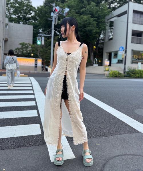 UGG Australia（アグオーストラリア） サンダル UGG/アグ/GoldenGlow