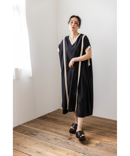 「OSMOSIS」 半袖ワンピース ONE SIZE ネイビー レディース_画像2