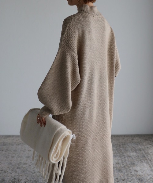 Fizz（フィズ） ワンピース ボリュームスリーブ ハイネックケーブル