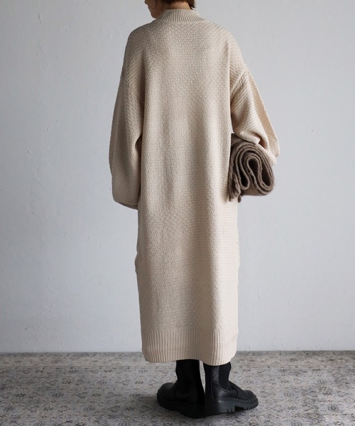 美品　ヨシエイナバ　ロングワンピース　ボリュームスリーブ　ハイネック ハイネックパフスリーブ ロングワンピース BLACK | on off focus inc.