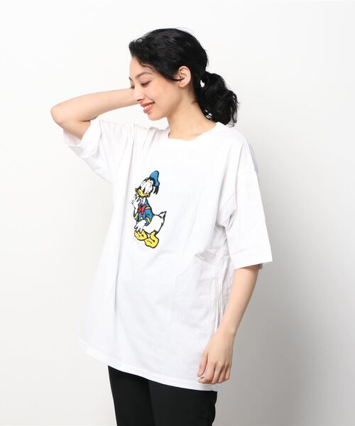 YA STUDIO×ディズニー シャツ ドナルド刺繍 アイボリー M ドナルドダック90周年記念刺繍スウェットシャツ、ドナルドダック