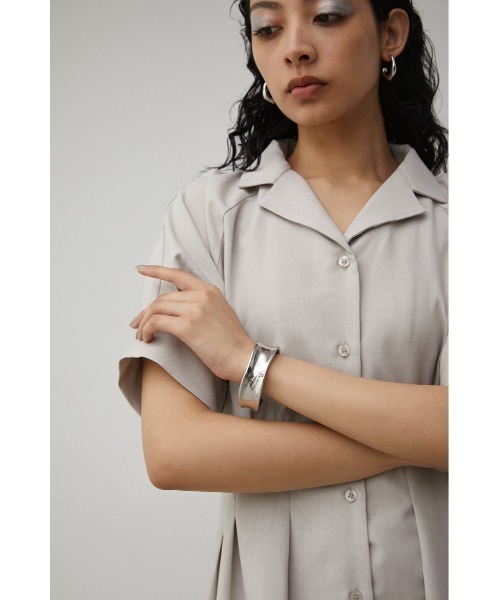 ▫️訳あり価格▫️美品Natural curve bangle ▫️訳あり価格▫️美品Natural curve bangle - アクセサリー新品