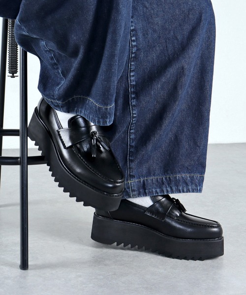 ♡ぱんだ　ローファー、ブーツセット♡ eclat掲載 PRADA◇チョコレート パテントレザー ローファー ロゴ