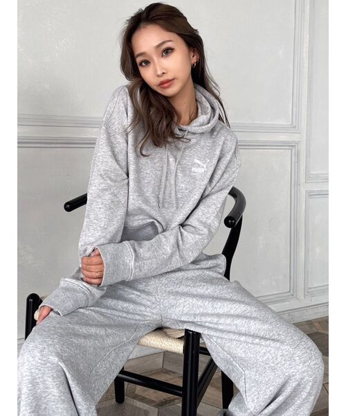 PUMA（プーマ） パーカー PUMA CLASSICSクロップドフーディトレーナー