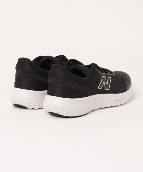 new balance XL JAPAN カーキナイロンセットアップ　オマケ付き New Balance MET24 Oversized Pocket Tee ブラック
