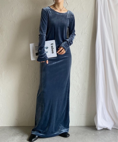 She's Closet ワンピース 長袖ロング丈バックオープンベロアワンピース