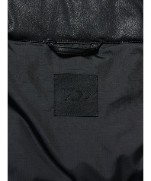 ダウンジャケット ダウン DAIWA PIER39 TECH 2WAY SYNTHETIC SKIN DOWN JACKET BW-41025W メンの画像