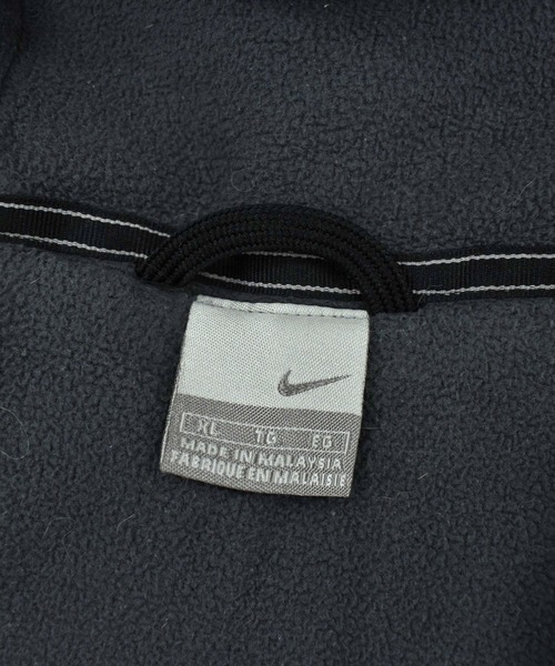 NIKE（ナイキ） ナイロンジャケット 「USED」Y2K NIKE フリース