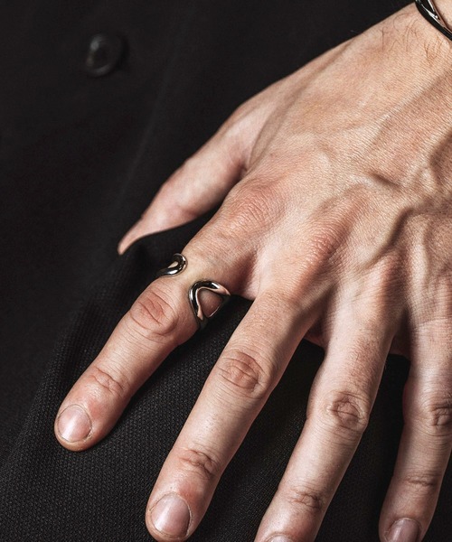 NO ID.（ノーアイディー） 指輪 リング 「NO ID.」Flow Curve Ring