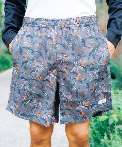 roial パンツ WALK SHORTS/ROIAL(ロイアル)ボタニカル総柄