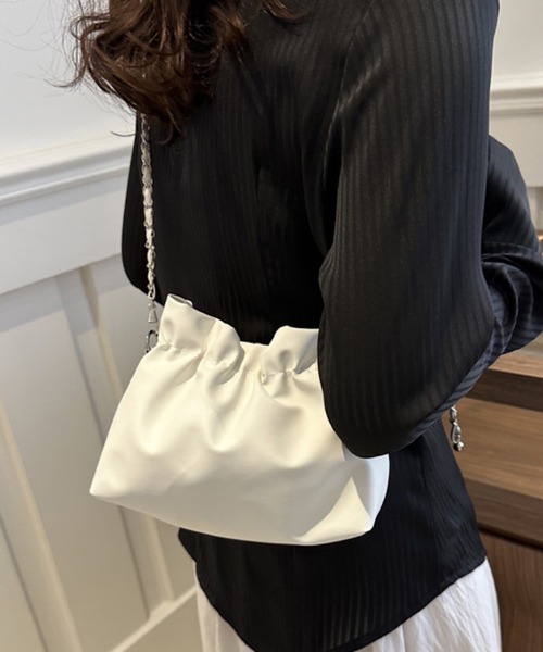 Mignonjour ショルダーバッグ バッグ FReePLACe/巾着デザインチェーン