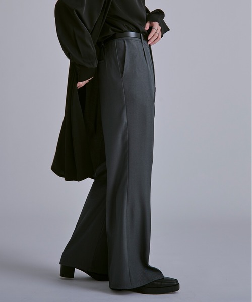 Ellno Loset（エルノロゼット） パンツ カラーフレアパンツ/ SET UP