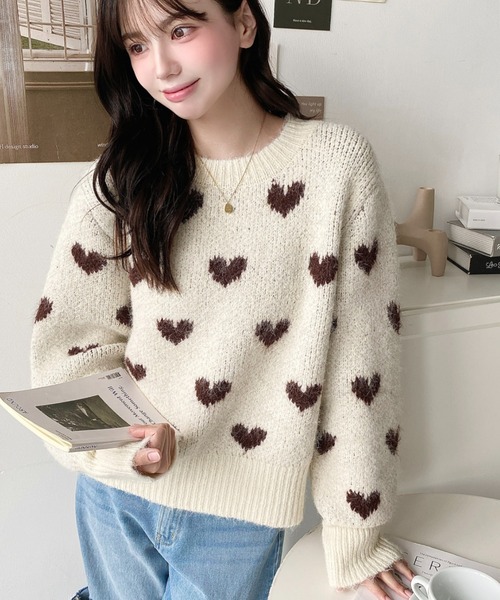 moment+ ニット セーター Wジャガードハート柄フェザーニットプル