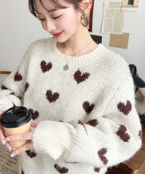 moment+ ニット セーター Wジャガードハート柄フェザーニットプル