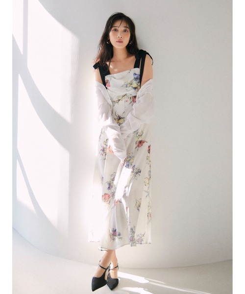 【美品】FRAY I.D ショルダーリボンフラワーワンピース　White S FRAY I.D ワンピース 「00サイズ」ショルダーリボンフラワー