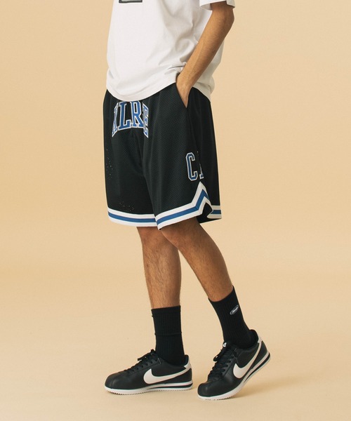 XLARGE ブラックショートパンツ Xlarge ブラック ショートパンツ - メルカリ
