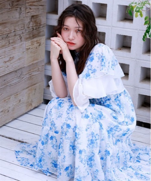 axes femme ワンピース ネモフィラプリントブラウス×ワンピース
