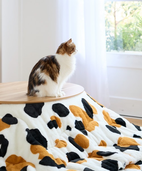 こたつ meow ベッド 寝具 まるで猫！のようなモフモフこたつ掛け布団｜235×205cm