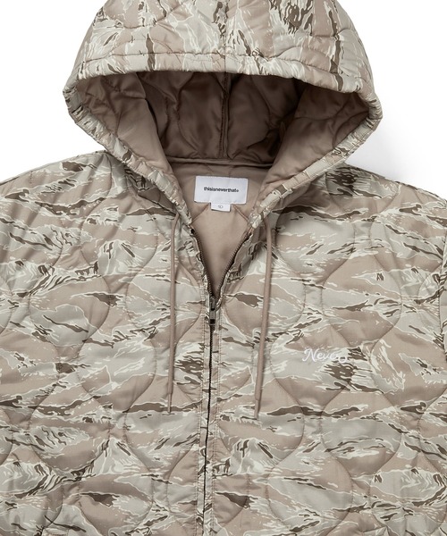 thisisneverthat（ディスイズネバーザット） パーカー Quilted Hooded