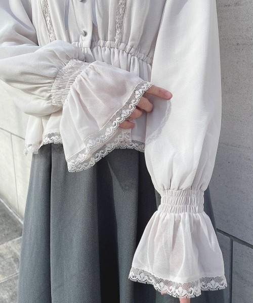 an another angelus（アンアナザーアンジェラス） ブラウス シャツ