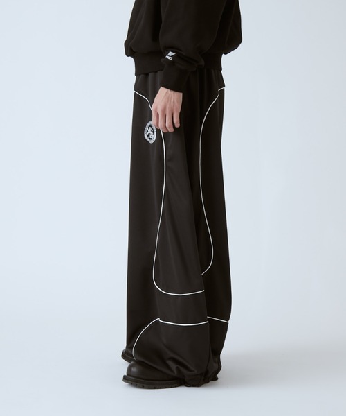 umbro（アンブロ） パンツ 「UMBRO×Lui's 」カーブトラックパンツ