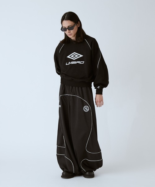 umbro（アンブロ） パンツ 「UMBRO×Lui's」カーブトラックパンツ