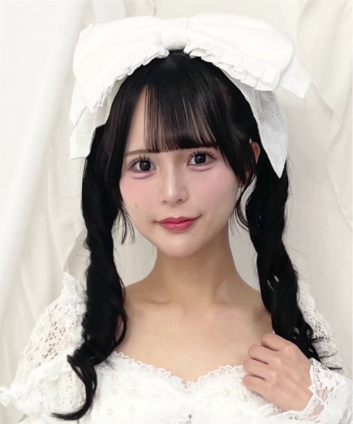 ヘアクリップ 大きなレースリボンのヘッドドレスの画像