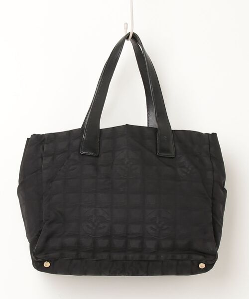 CHANEL ニュートラベルトートバッグ　ナイロン CHANEL（シャネル） ナイロン ニュートラベルライン トートバッグ