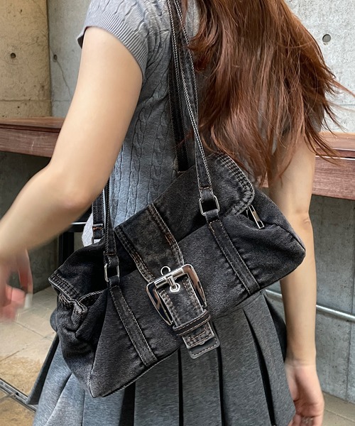 Roger&Raw（ロジャーアンドロウ） ショルダーバッグ バッグ バックル