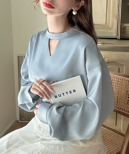 ♡Treaturself バラチョーカーブラウス　水色　♡ Rose choker satin puff blouse | Treat ürself