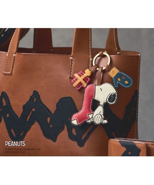genten キーホルダー PEANUTS ワクワクチャーム「Socks
