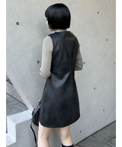 MURUA ワンピース フェイクレザーホックミニワンピース