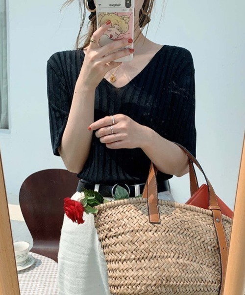 ニット セーター 夏服にピッタリ！Vネックサマーニット半袖