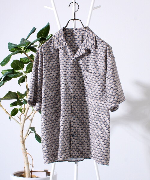 ロブスター柄 アロハシャツ Mサイズ adidas ロブスター柄 アロハシャツ - メルカリ