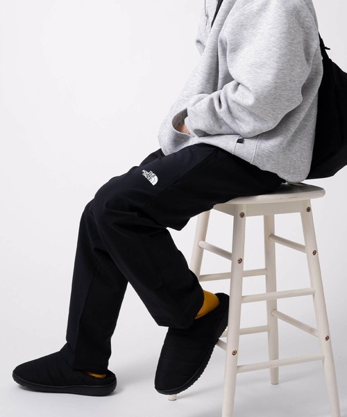 THE NORTH FACE ブラックジャージパンツ THE NORTH FACE 「THE FACE」 ジャージパンツ MEDIUM ブラック