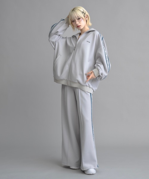 17HR（セブンティーンアワーズ） ジャージ 「ユニセックス」トラック