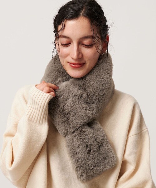 ビューティーアンドユース　トライアグルマフラー　ストール BEAUTY＆YOUTH UNITED ARROWS マフラー ストール トライアングル