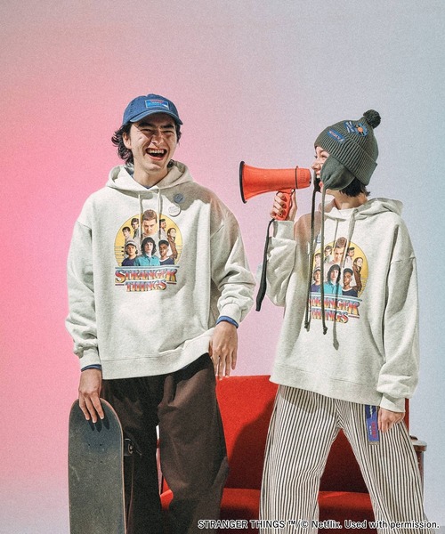 niko and…（ニコアンド） パーカー 「STRANGER THINGS」コラボ 缶