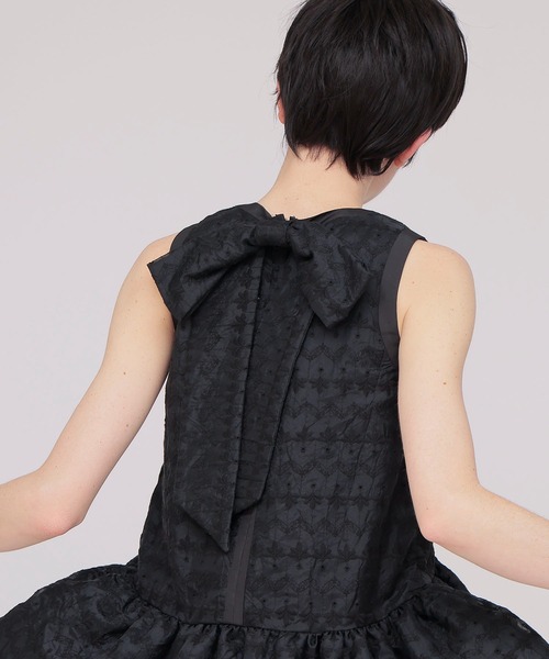 ブラウス シャツ TSURU by Mariko Oikawa / Matine.R(スパンコールスリーブレスブラウス BL-1265030)の画像