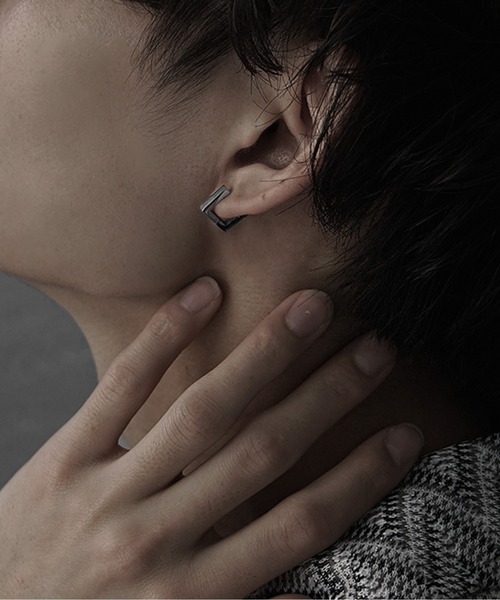 JUSTIN DAVIS ピアス CROWN STUD” Earring メンズ レディース