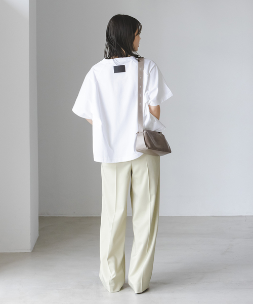 COGTHEBIGSMOKE/コグザビッグスモーク T-SHIRT未着用 COGTHEBIGSMOKE/コグザビッグスモーク】BELL TOP/ボートネック七