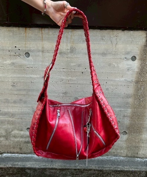 Chikashitsu+（チカシツプラス） ショルダーバッグ メンズ レディース